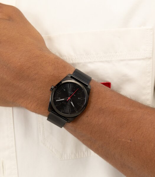 Horloge HUGO ARK Heren 1530440 Analoog Behuizing MINERAAL Zwart Bracelette Staal Zwart Etanchéiteiten 5BAR