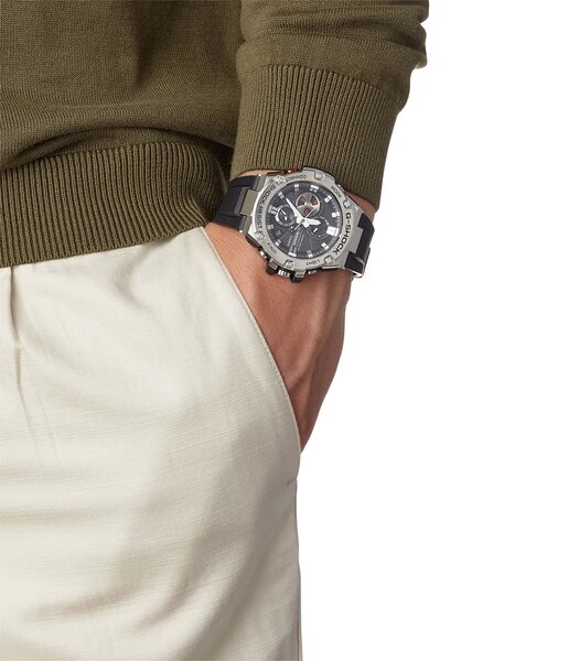 Horloge CASIO G-SHOCK Heren GST-B100-1AER Analoog Behuizing Mineraal Zwart Bracelette Hars Zwart Boucle ardillon Etanchéiteiten 20 BAR