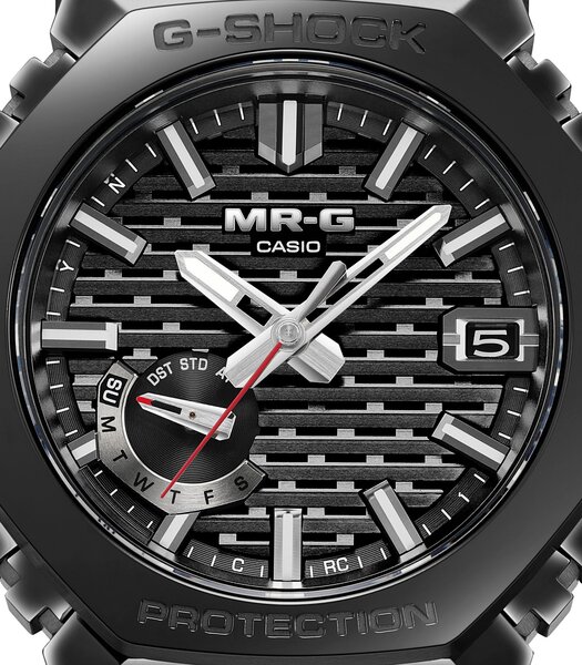 Horloge CASIO G-SHOCK Heren MRG-B2100B-1ADR Analoog Behuizing Saffier Zwart Bracelette Titanium Zwart Etanchéiteiten 20BAR