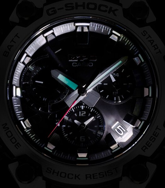Montre CASIO G-SHOCK Homme MTG-B3000D-1AER Analogique Cadran Saphir Noir Bracelet Acier inoxydable Acier Boucle déployante Etanchéité 10 BAR